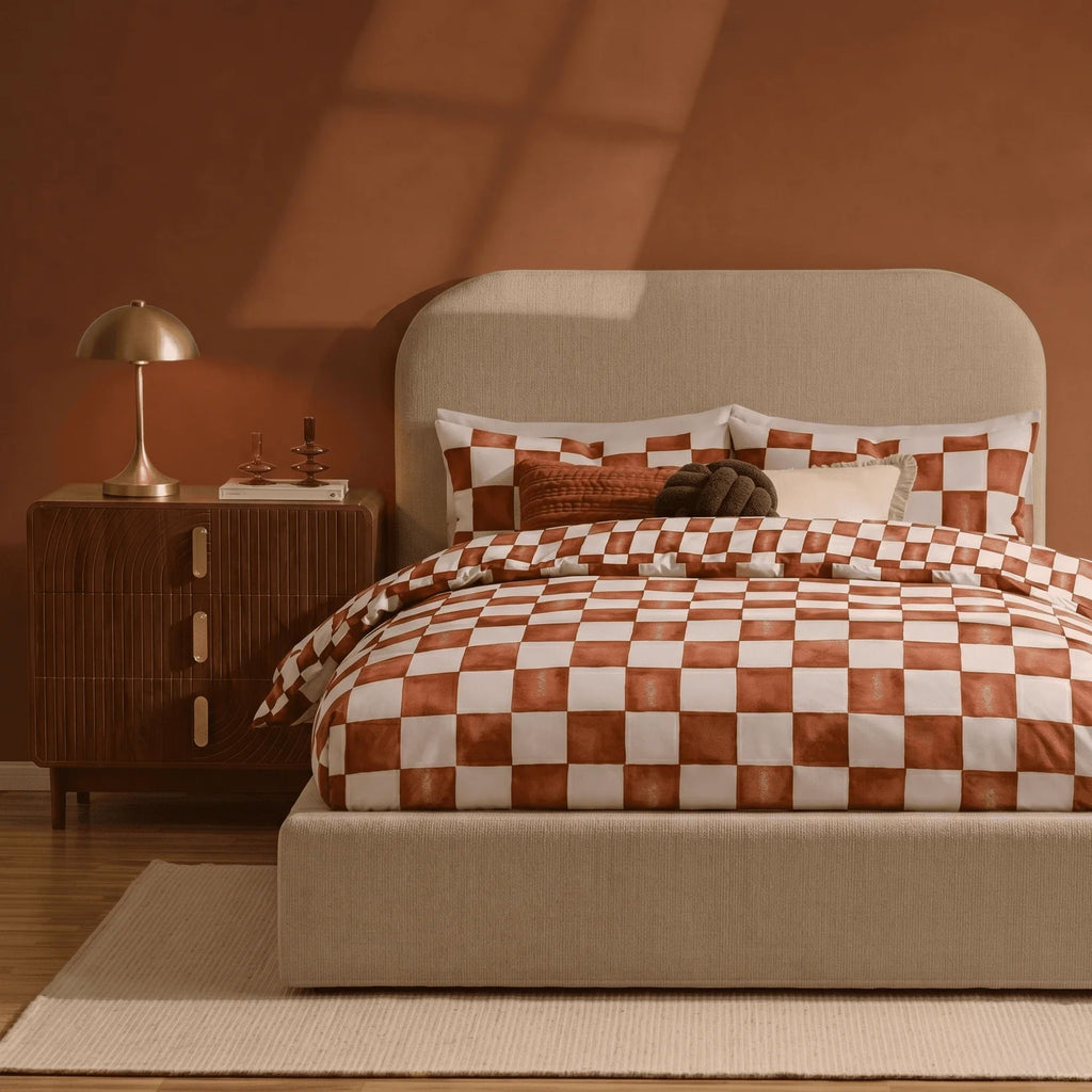 Dusklia - Retro Checkerboard 100% Cotton Reversible Duvet Cover & Pillowcase Set - Burnt Orange