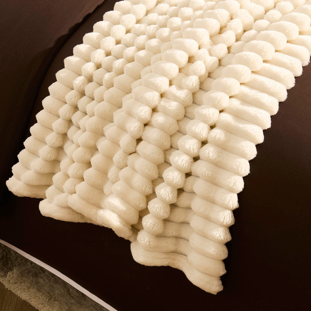 Plaid côtelé en flanelle fausse fourrure - Crème