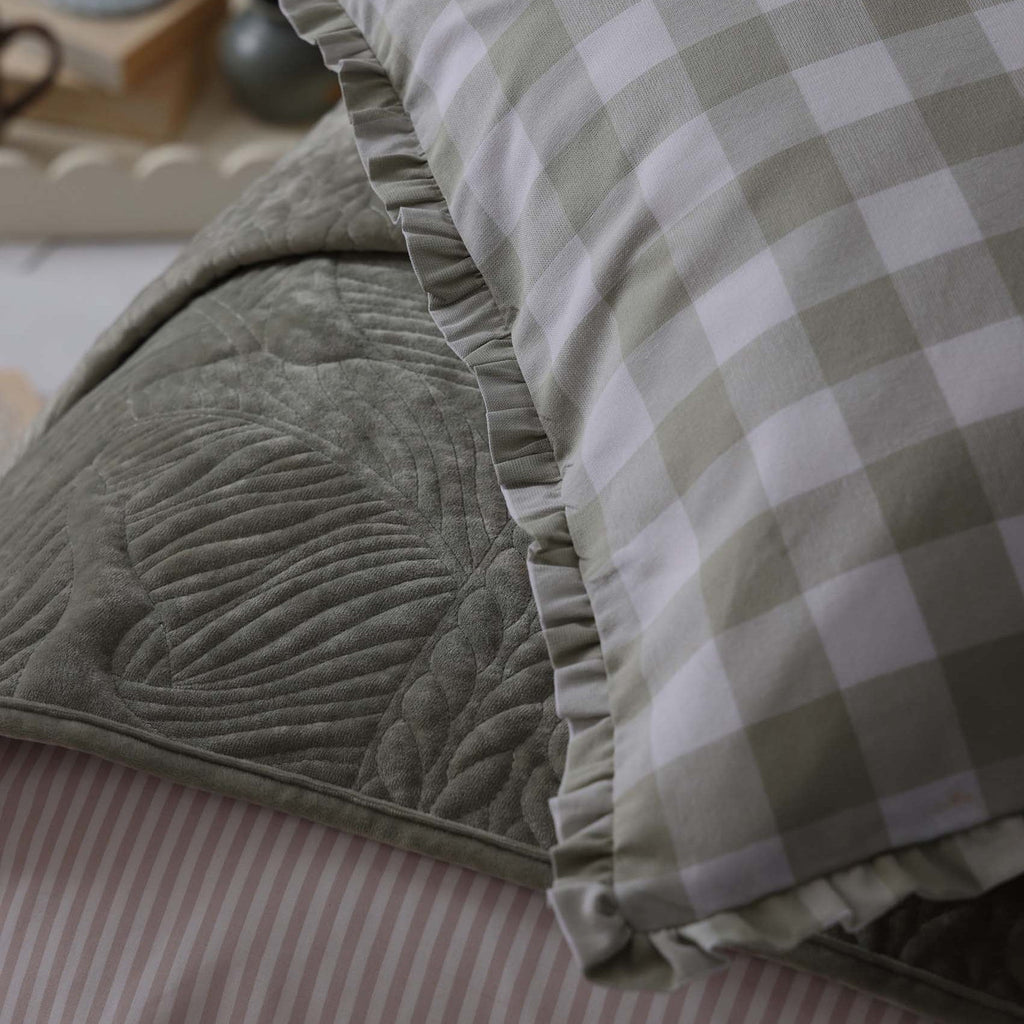 Dusklia - Rome Velvet Greek Matelasse Cushion Cover - Basil