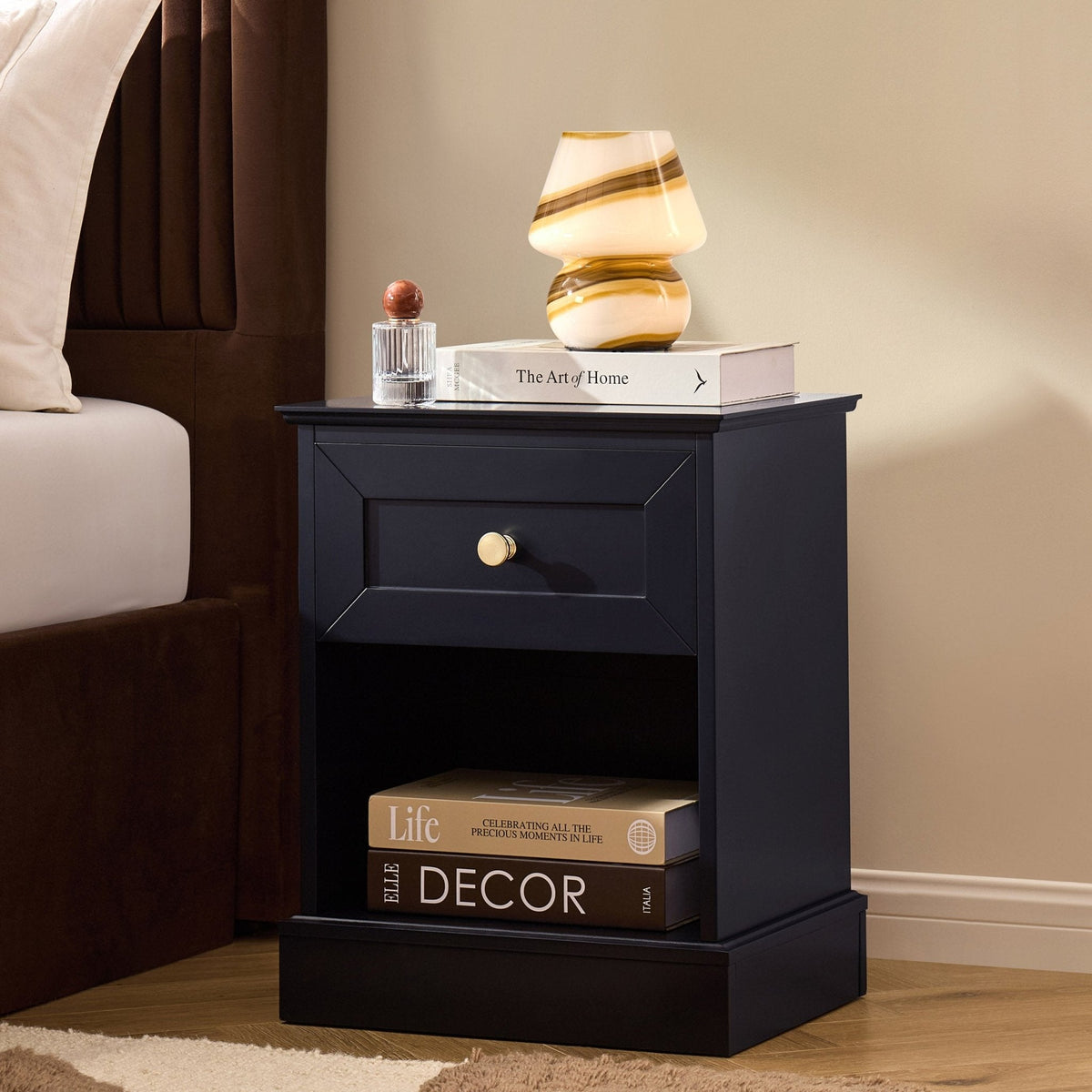 Dusklia - Ruby 1 Drawer Nightstand - Midnight