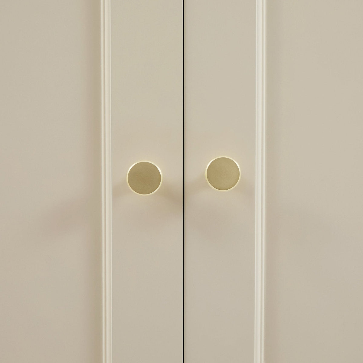 Dusklia - Ruby 3 Door Wardrobe with Drawers - Cream