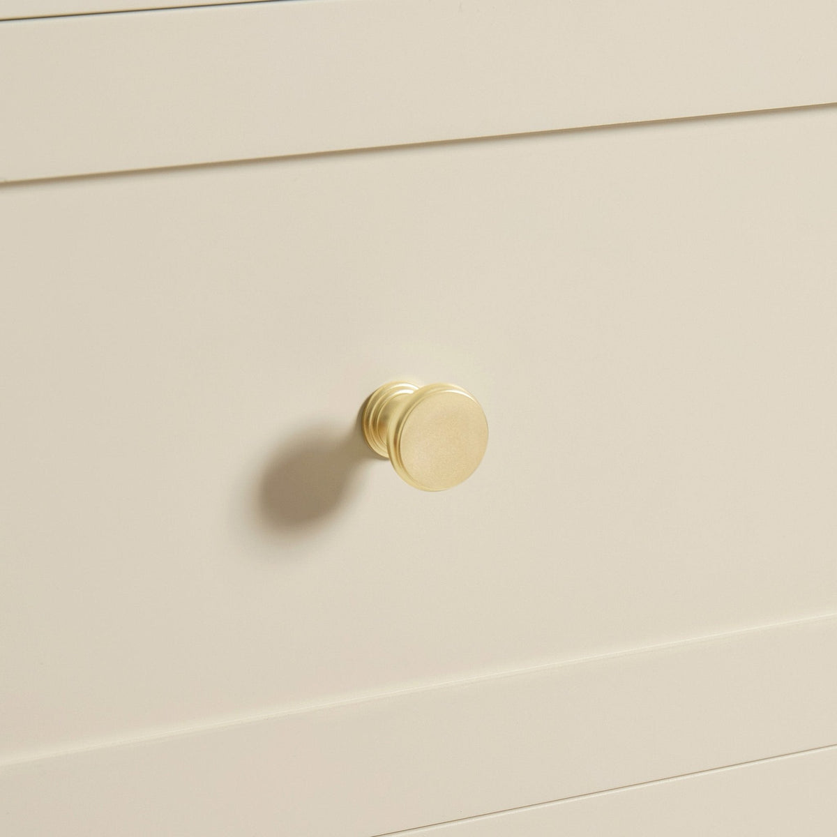 Dusklia - Ruby 6 Drawer Chest - Cream