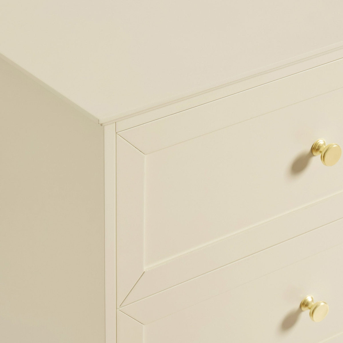 Dusklia - Ruby 6 Drawer Chest - Cream