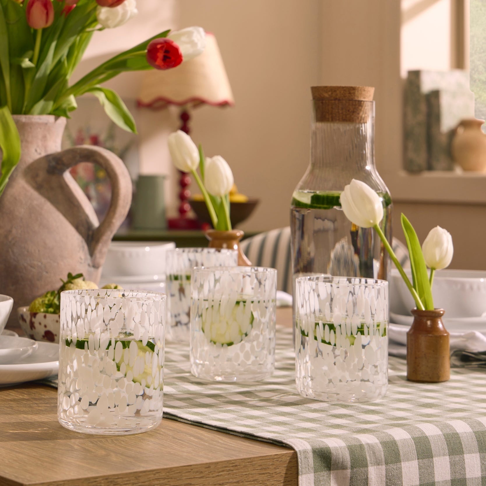 Dusklia - Sarda Dotty Glass Tumblers - Set of 4 - White