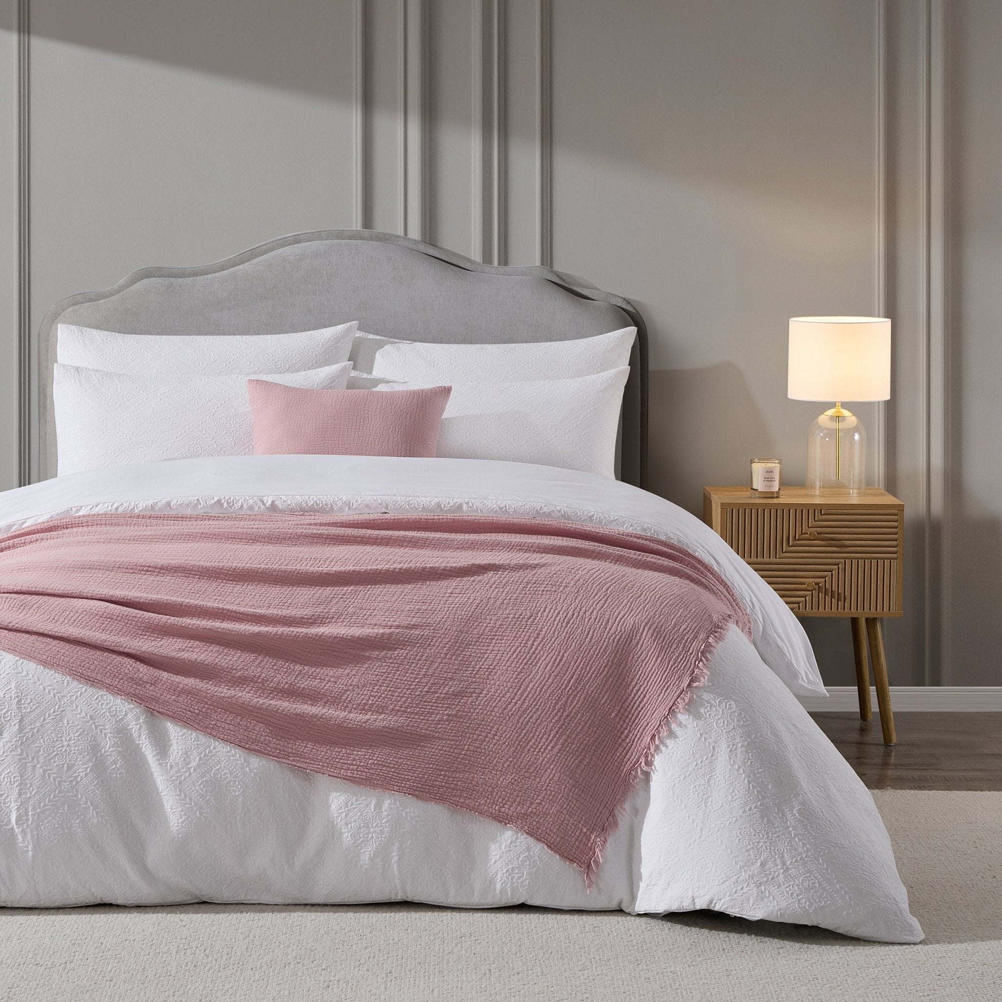 Dusklia - Savannah Tufted Muslin Throw - Rose