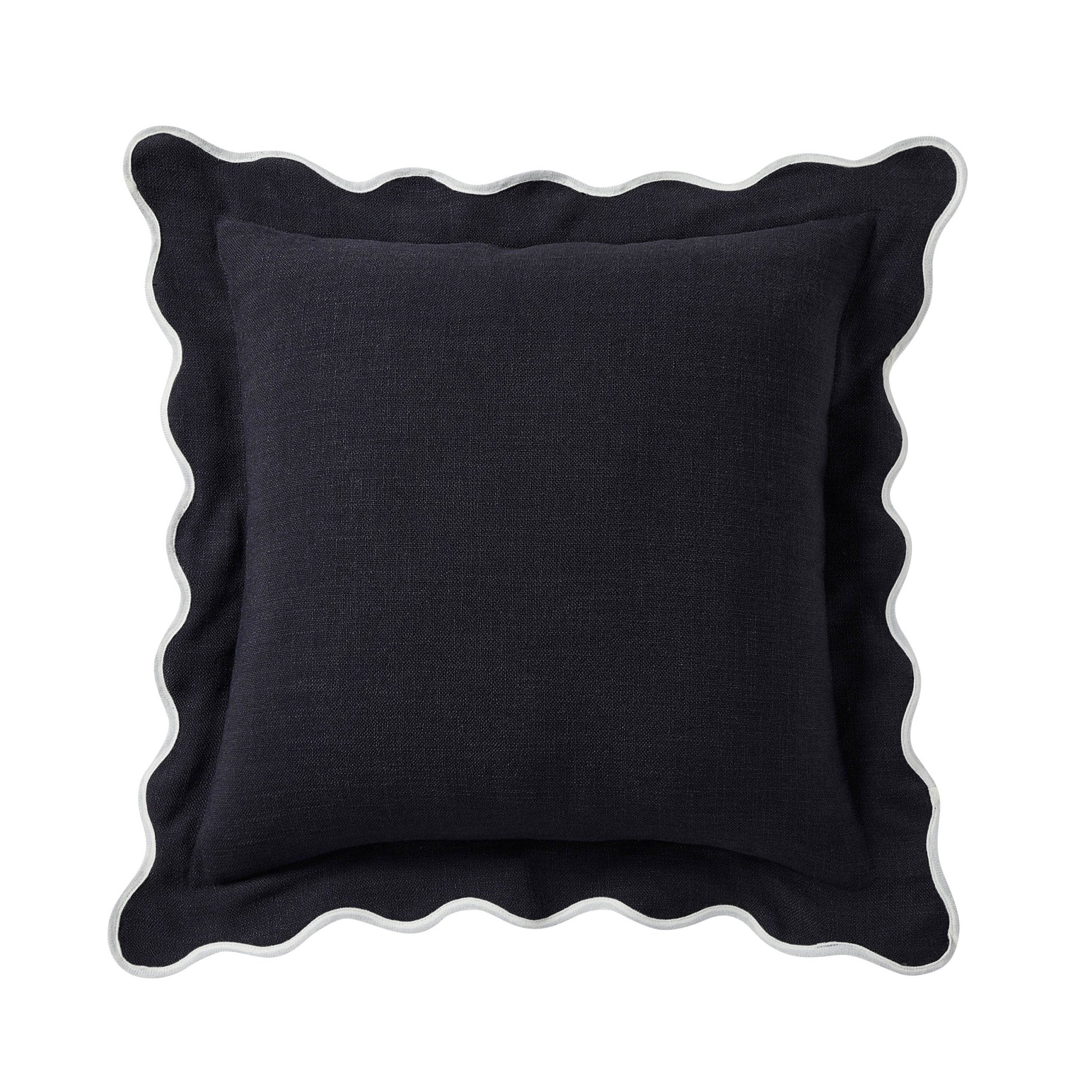 Dusklia - Scallop Contrast Edge Sofa Cushion Cover - Black/White
