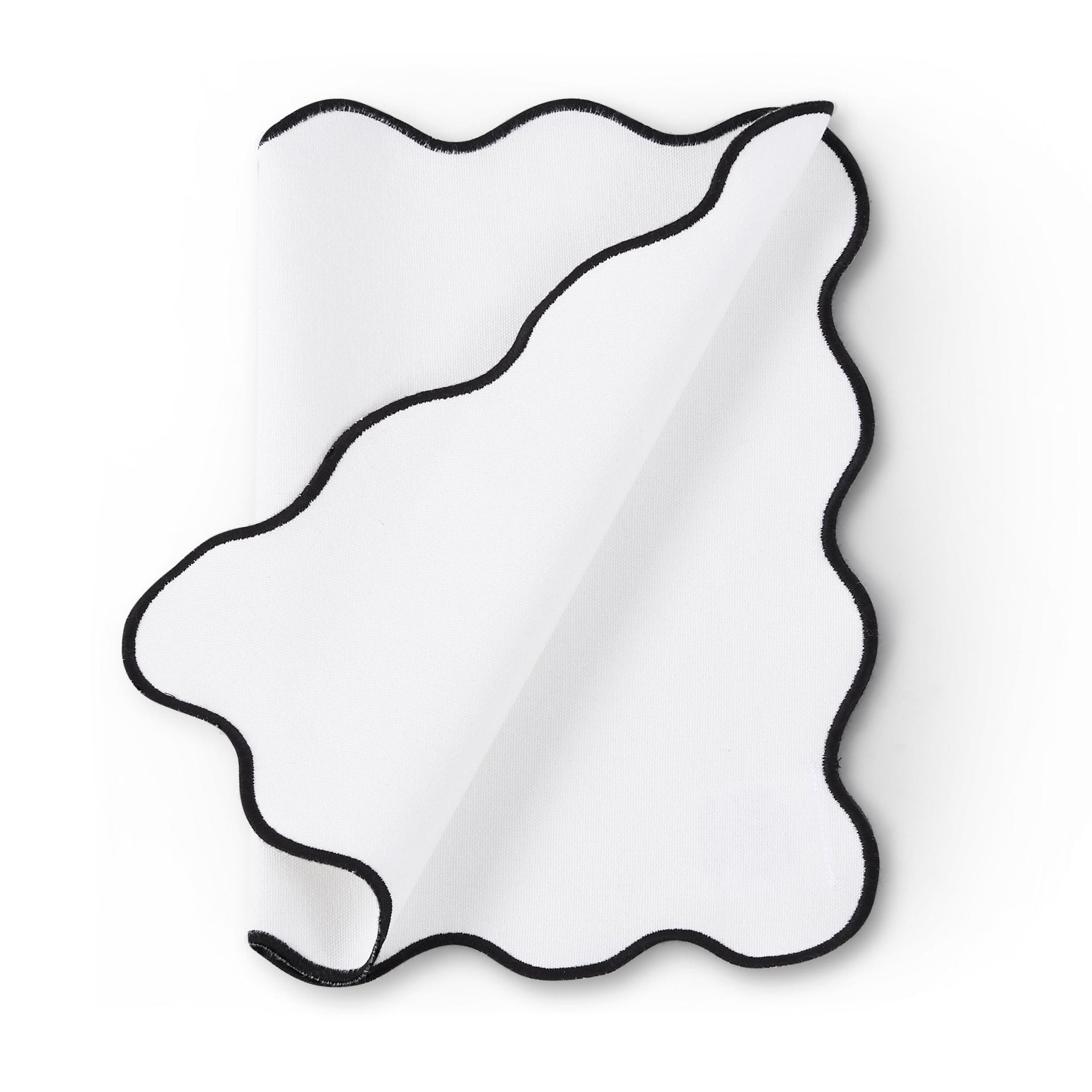 Dusklia - Scallop Edge Set of 4 Placemats - Off White/Black