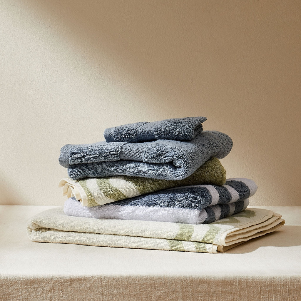 Dusklia - Scalloped Cotton Towels - Off-White/Olive