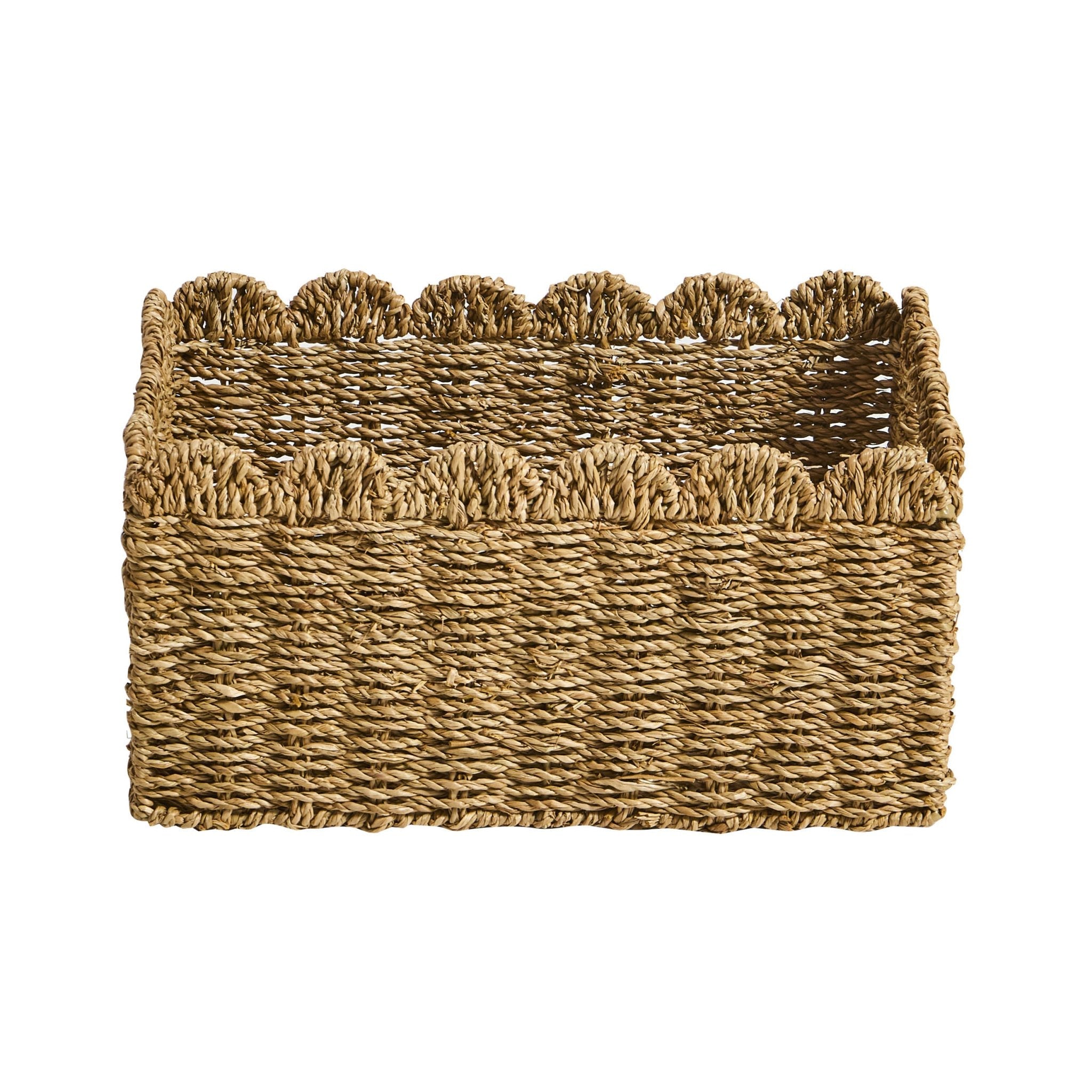 Dusklia - Scalloped Set of 2 Seagrass Baskets - Natural
