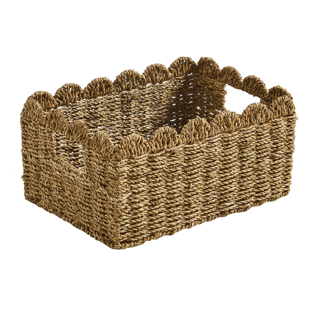 Dusklia - Scalloped Set of 2 Seagrass Baskets - Natural