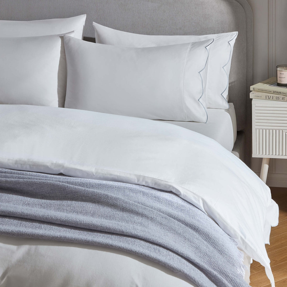 Dusklia - Pair of Simone Scallop Embroidered Edge Classic Pillowcase - White/Blue