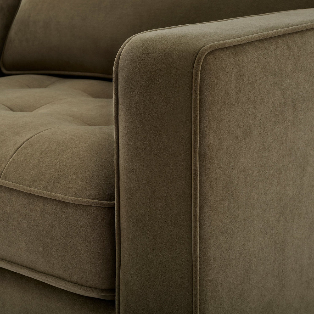 Dusklia - Sloane Loveseat - Olive