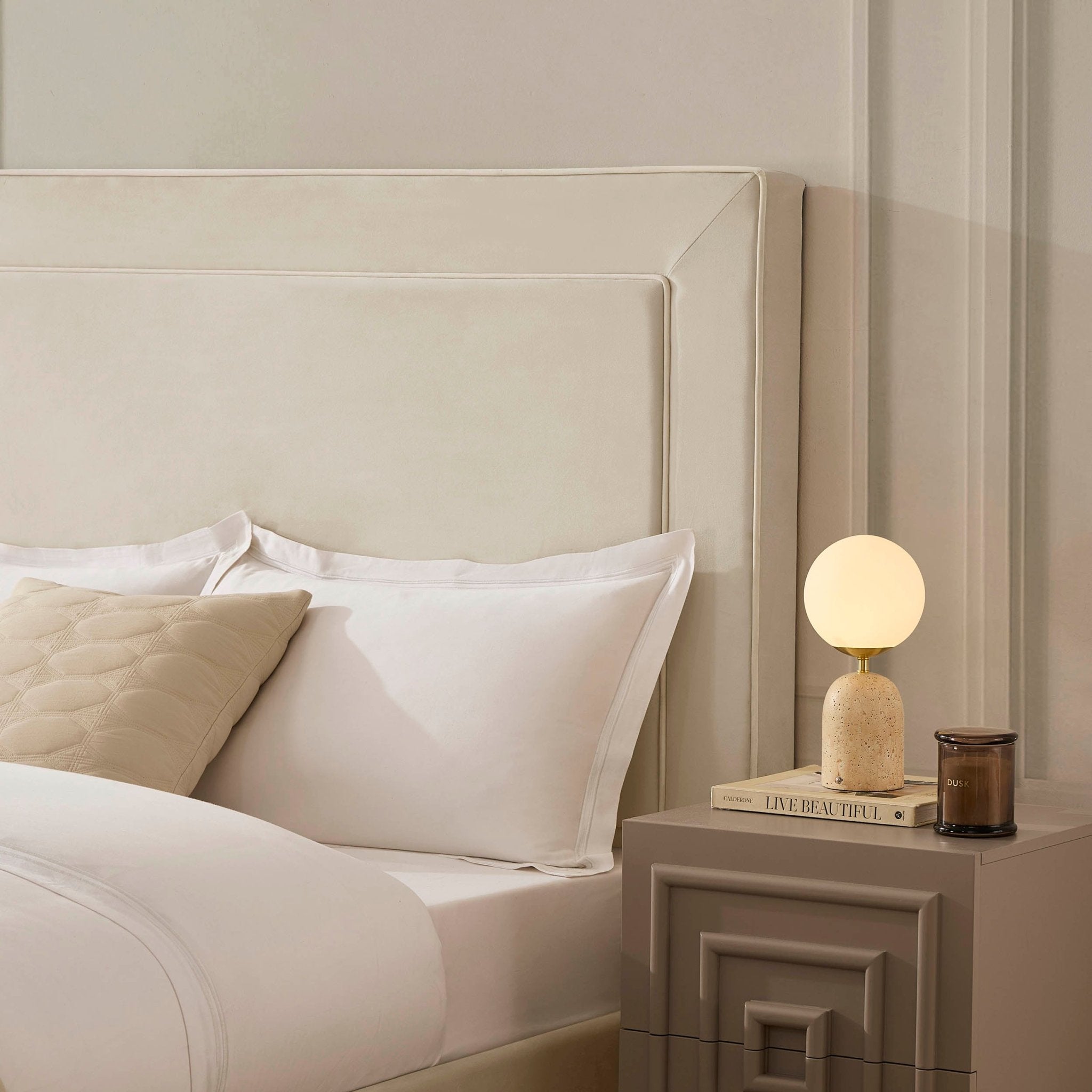 Dusklia - Sorrento Ottoman Storage Bed - Ecru/White
