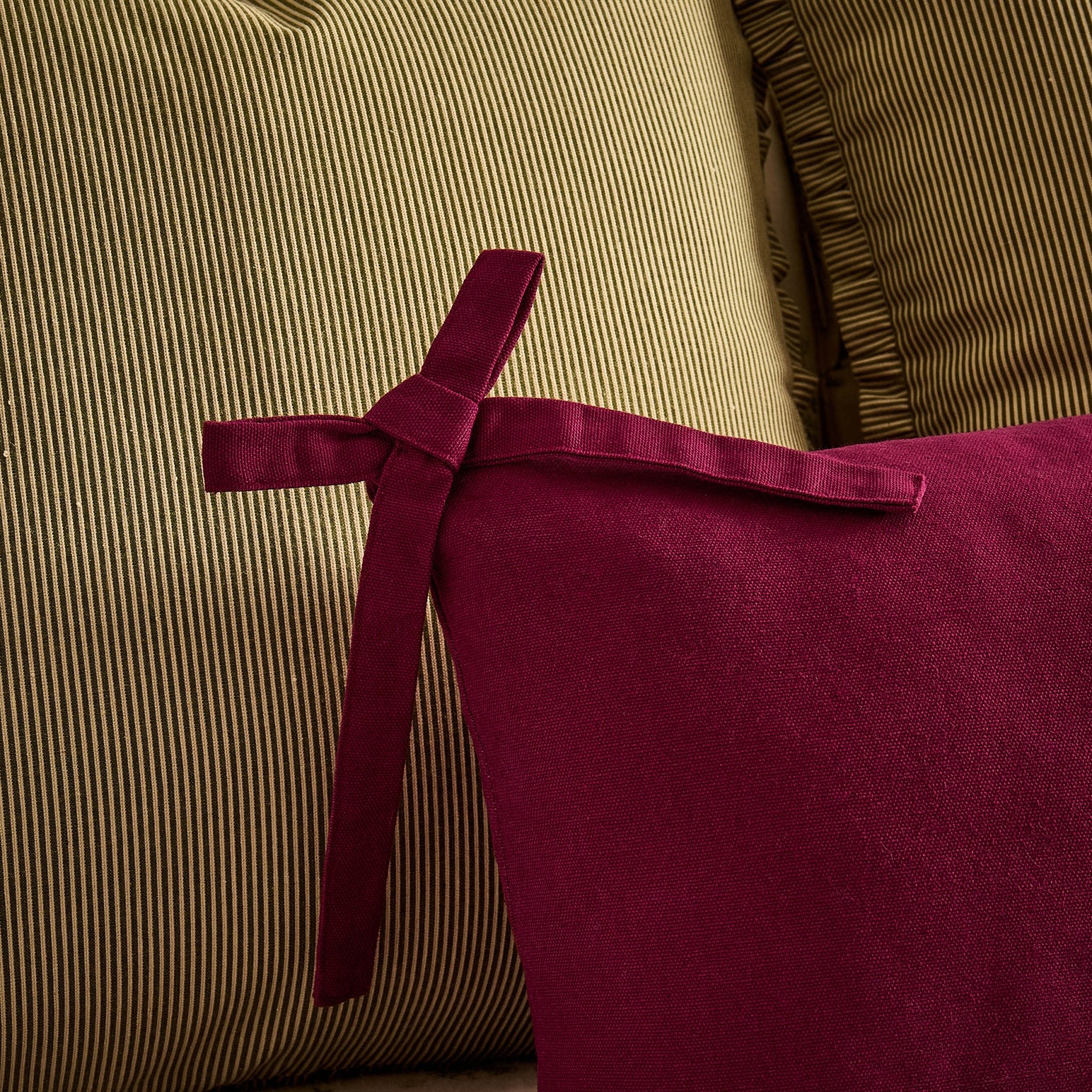 Housse de coussin Sunny Bow 100 % coton - Framboise intense