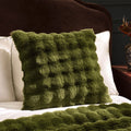 Housse de coussin en fausse fourrure ultra douce à pompons - Verte