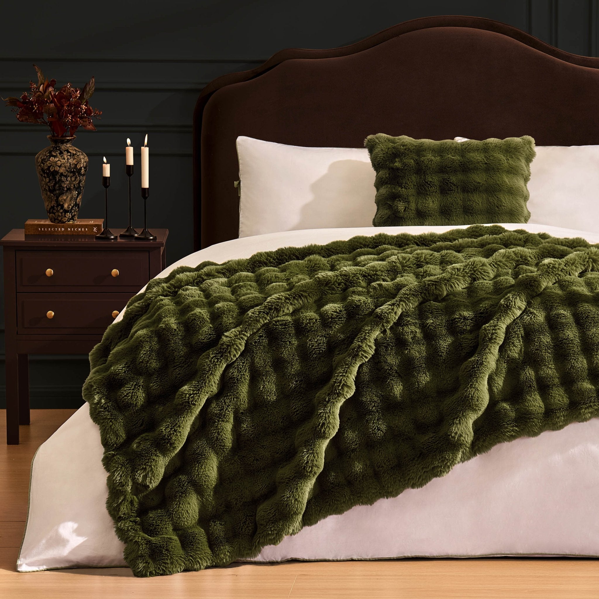 Plaid de canapé super doux en fausse fourrure à pompons – Vert
