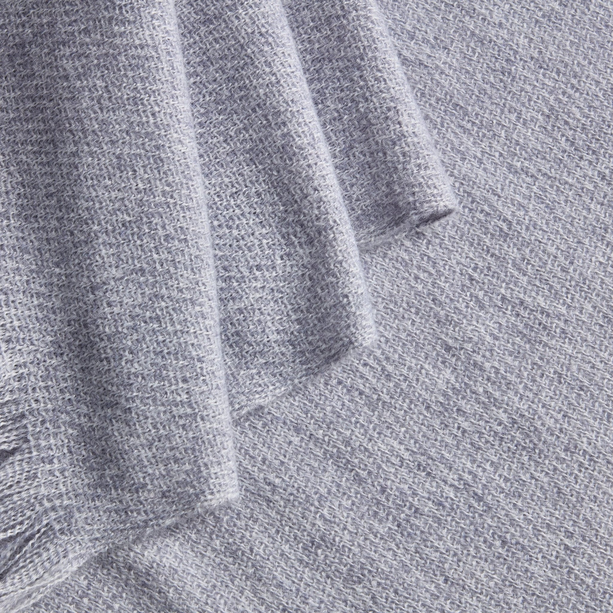 Dusklia - Super Soft Marled Tassel Throw - Light Blue