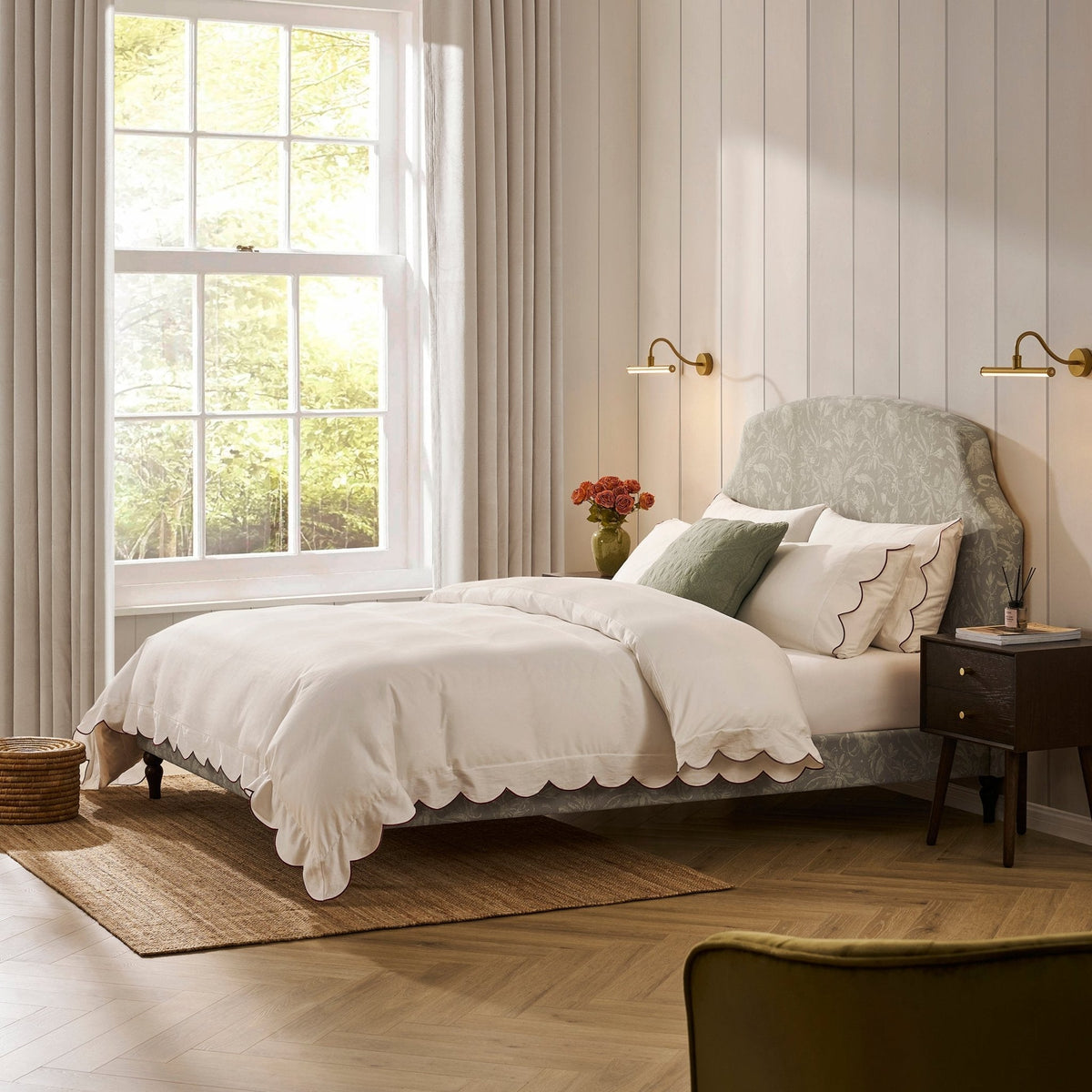 Dusklia - Surrey Bed Frame - Floral