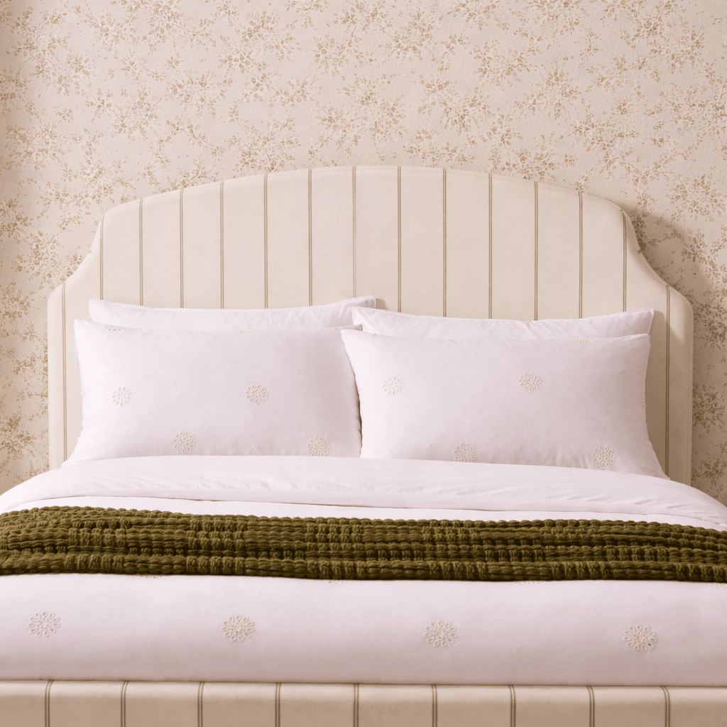 Dusklia - Surrey Bed Frame - Thin Stripe