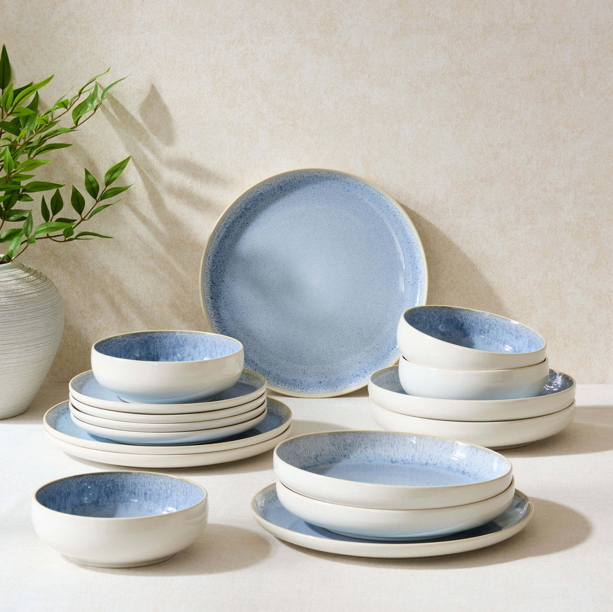 Dusklia - Sutton Ceramic 16 Piece Dinner Set - Light Blue