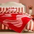 Dusklia - Swirl Contrast Pattern Throw - Pink/Red