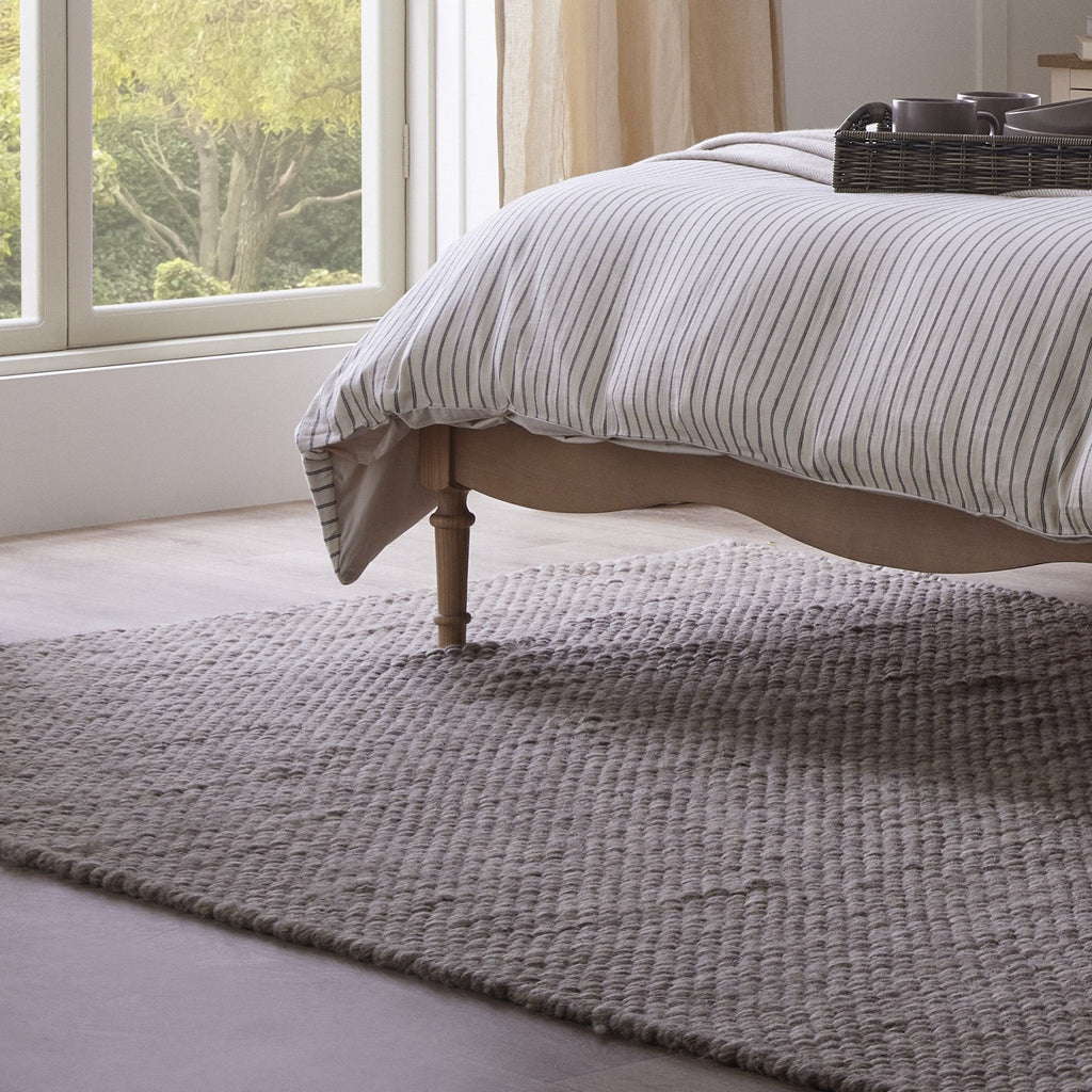 Dusklia - Theo Handwoven Wool Rug - Taupe