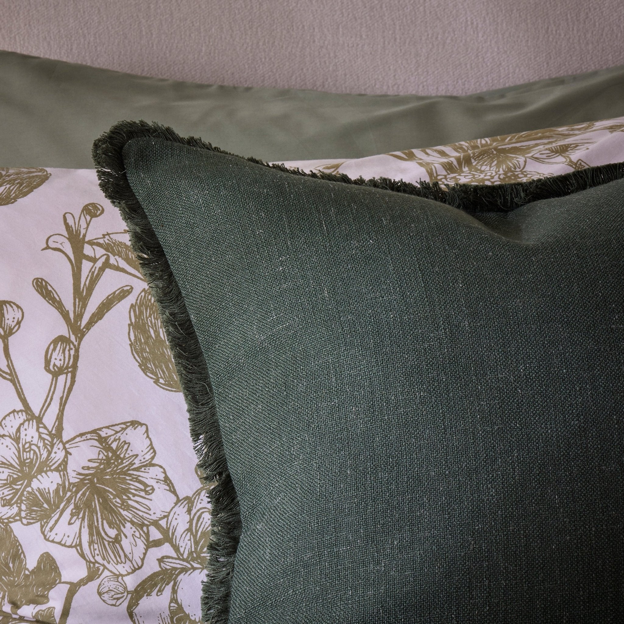 Dusklia - Tufted Cushion Cover - Green