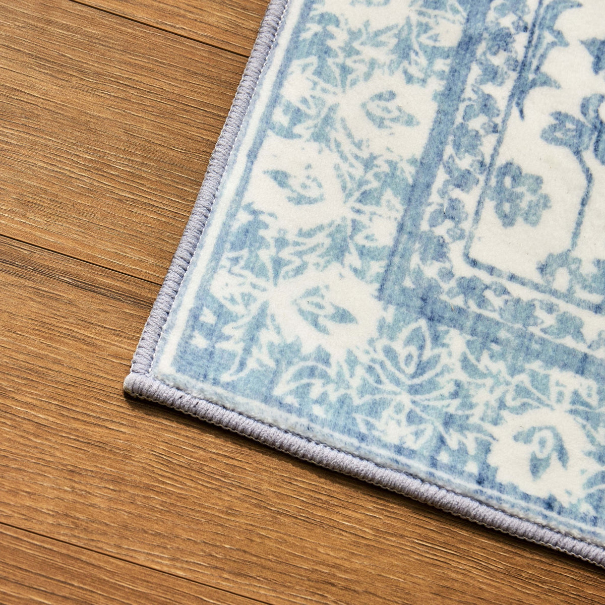 Dusklia - Uma Persian Style Machine Washable Rug - Blue