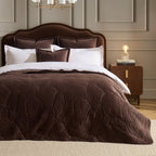 Dusklia - Valletta Leaf Matelasse Bedspread - Chocolate