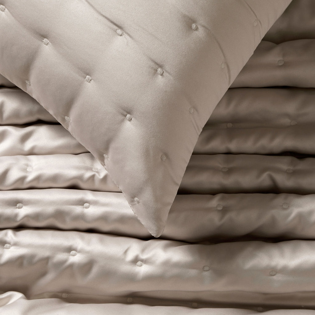 Dusklia - Vienna Quilted Satin Cushion Cover - Champagne