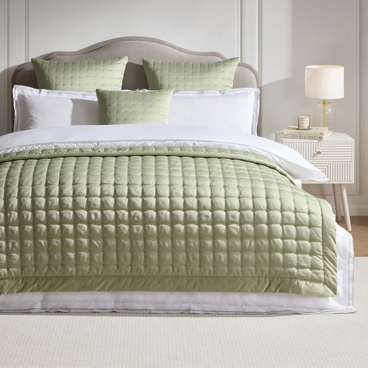 Dusklia - Vienna Quilted Satin Throw 1.5m x 2m - Sage