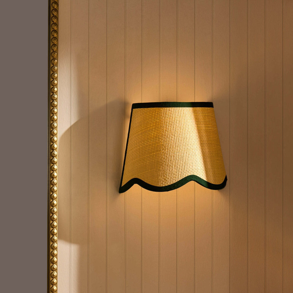 Dusklia - Vivienne Rechargeable Contrast Edge Scallop Wall light - White