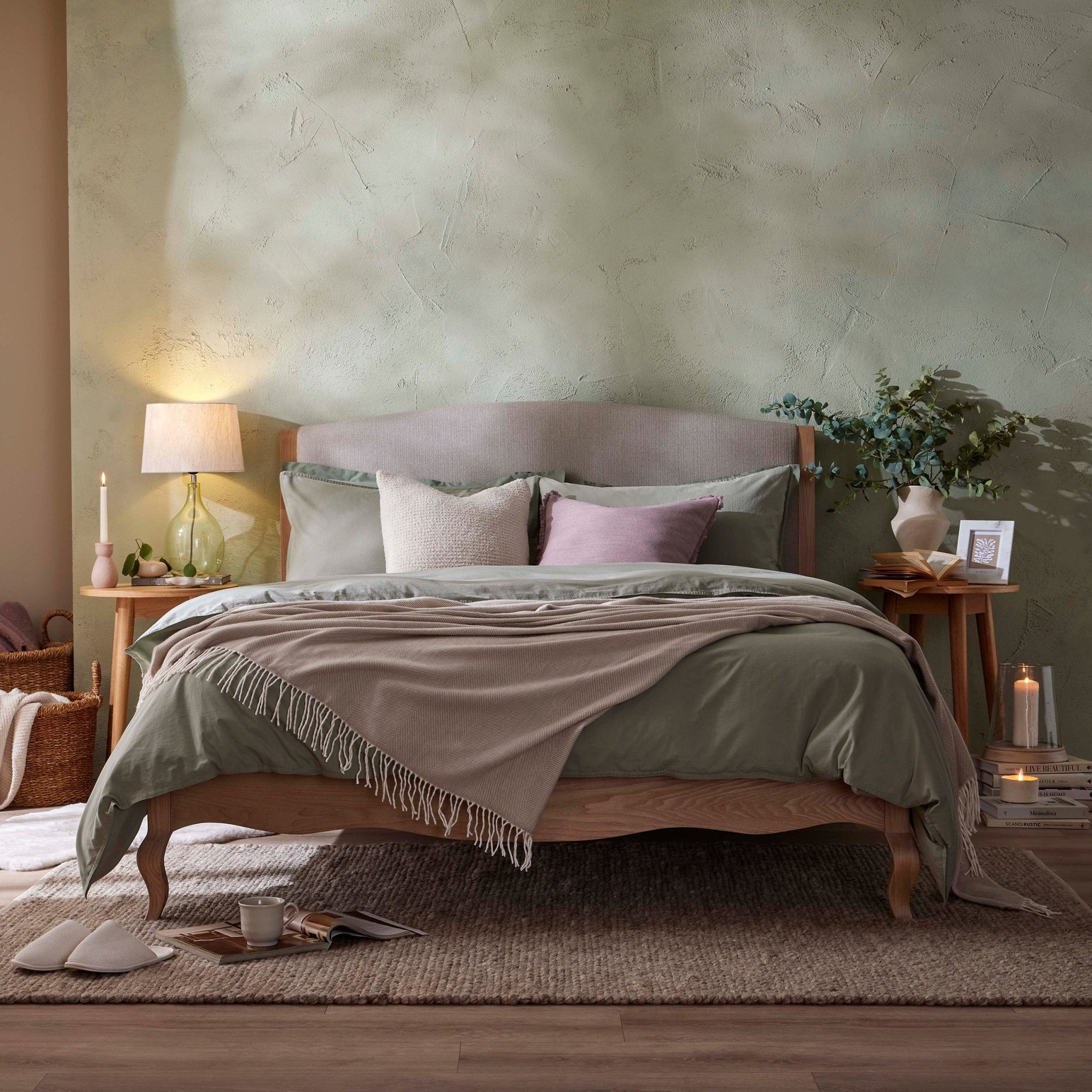 Dusklia - Washed Cotton 200 Thread Count Plain Dye Duvet Cover & Pillowcase Set - Olive