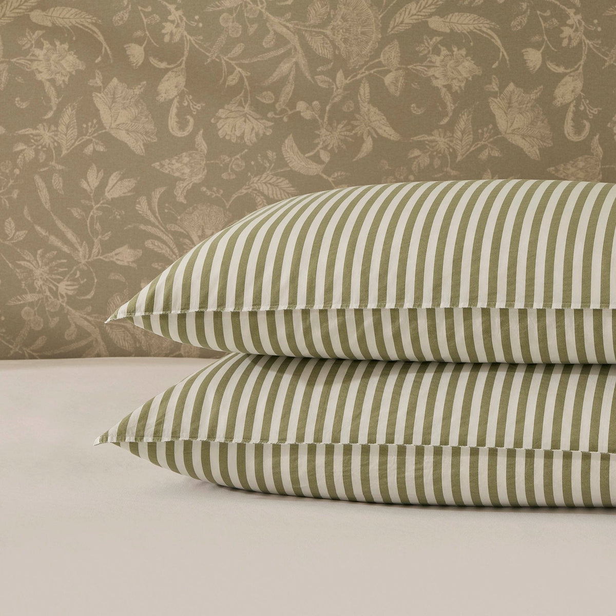 Dusklia - Washed Cotton Printed Stripe 200 Thread Count Duvet Cover & Pillowcase Set - Olive