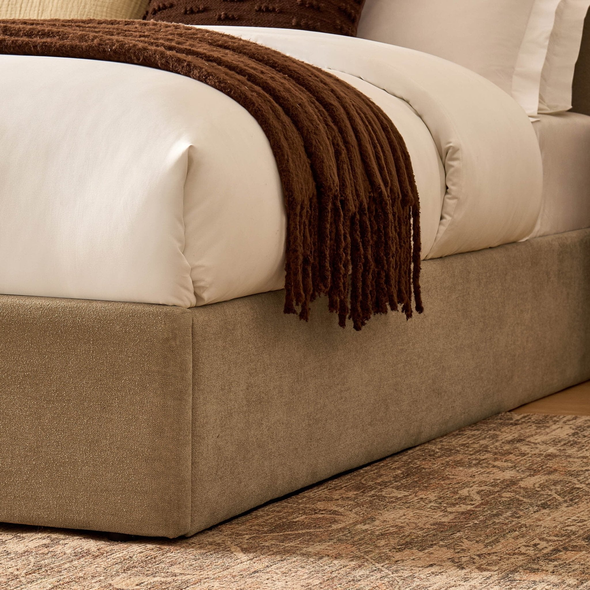 Dusklia - Wavy Ottoman Storage Bed - Chenille Oatmeal