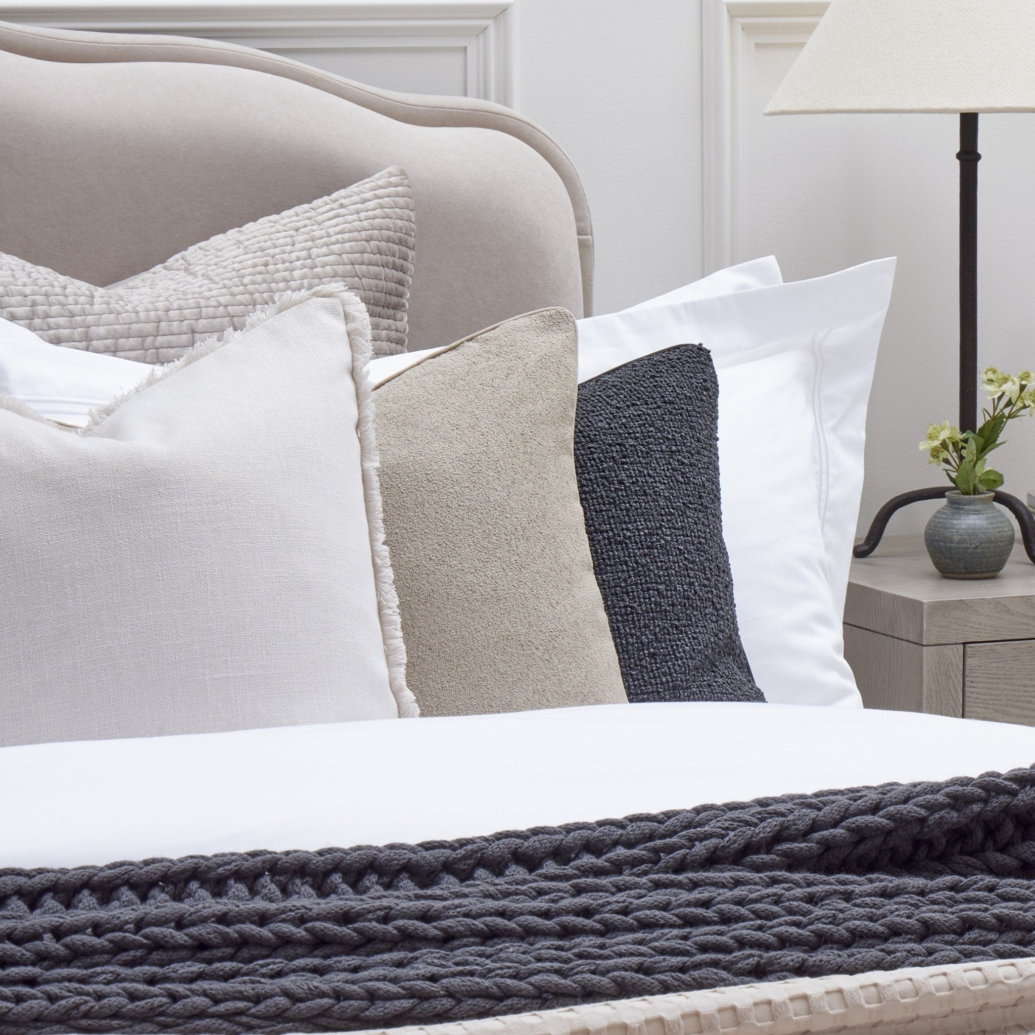 Dusklia - Wiltshire Ottoman Storage Bed - Stone