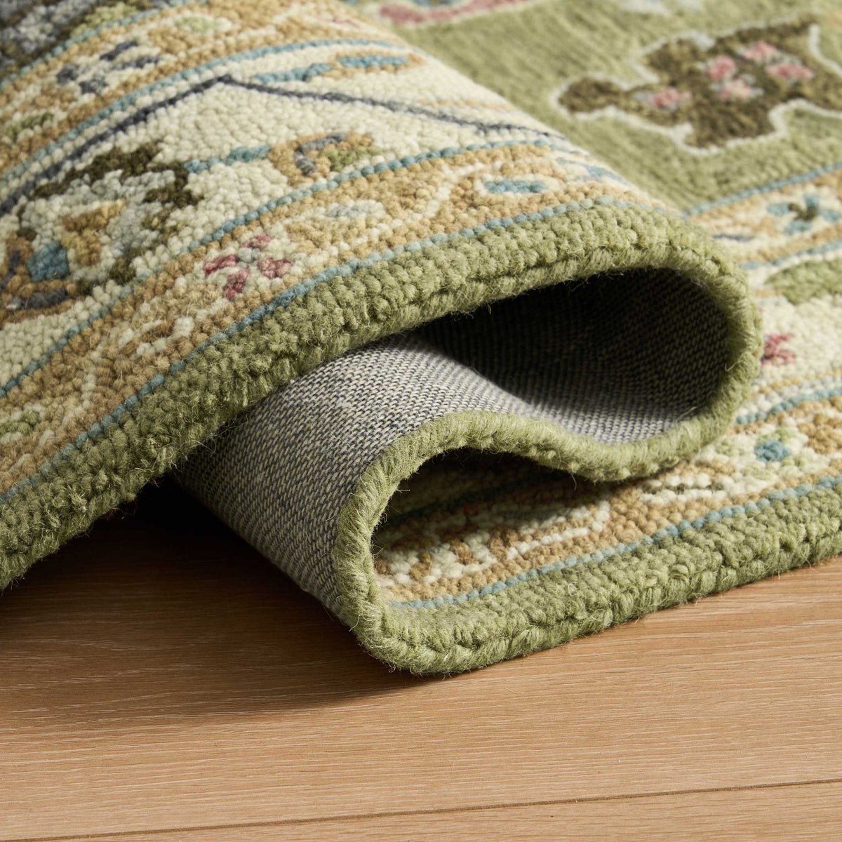Dusklia - Wool Floral Pattern Rug - Green