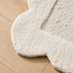 Dusklia - Wool Scallop Edge Rug - Off White